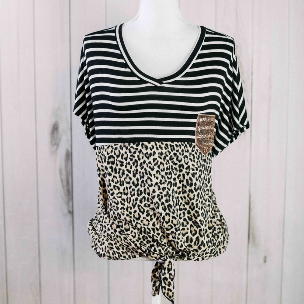 🎈✨LAST ONE!✨ The Eliza Top - Picture 2 of 9